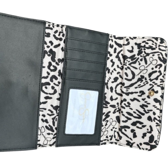 Jessica Simpson Bundle-Long Wallet NWOT & Crystal Gunmental Watch NWT - Picture 8 of 14